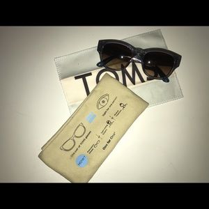 TOMS - Sunglasses